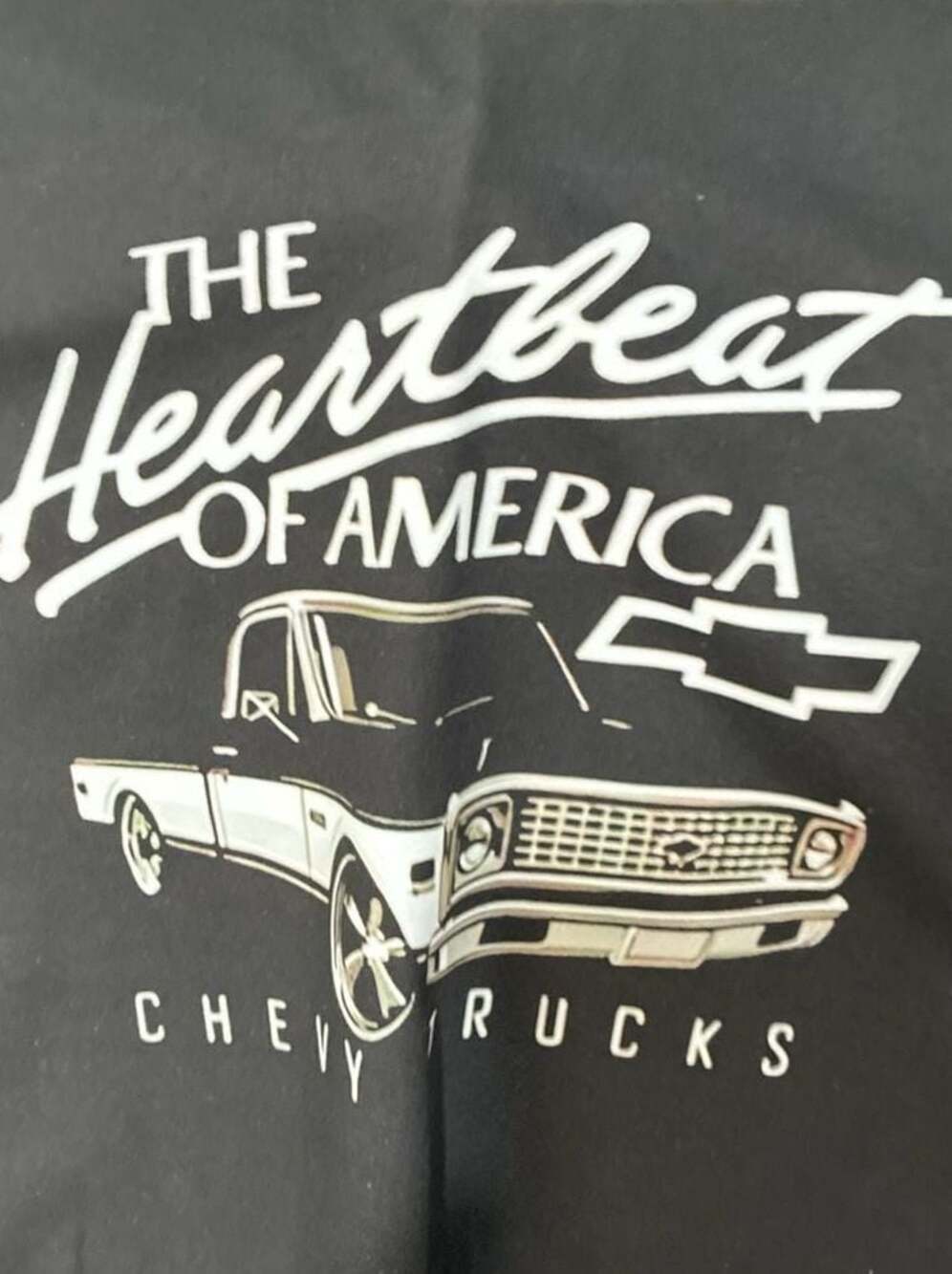 Gildan XL The Heartbeat of America Chevy Truck Black Graphic T-Shirt